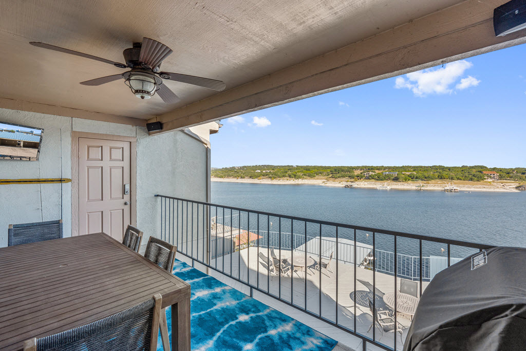 balcony1